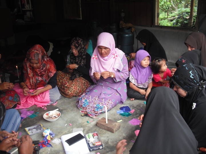 Empowering Women Affected by Conflict to Reduce their Gender-Related Vulnerability and Access Support in Deep South Provinces of Thailand